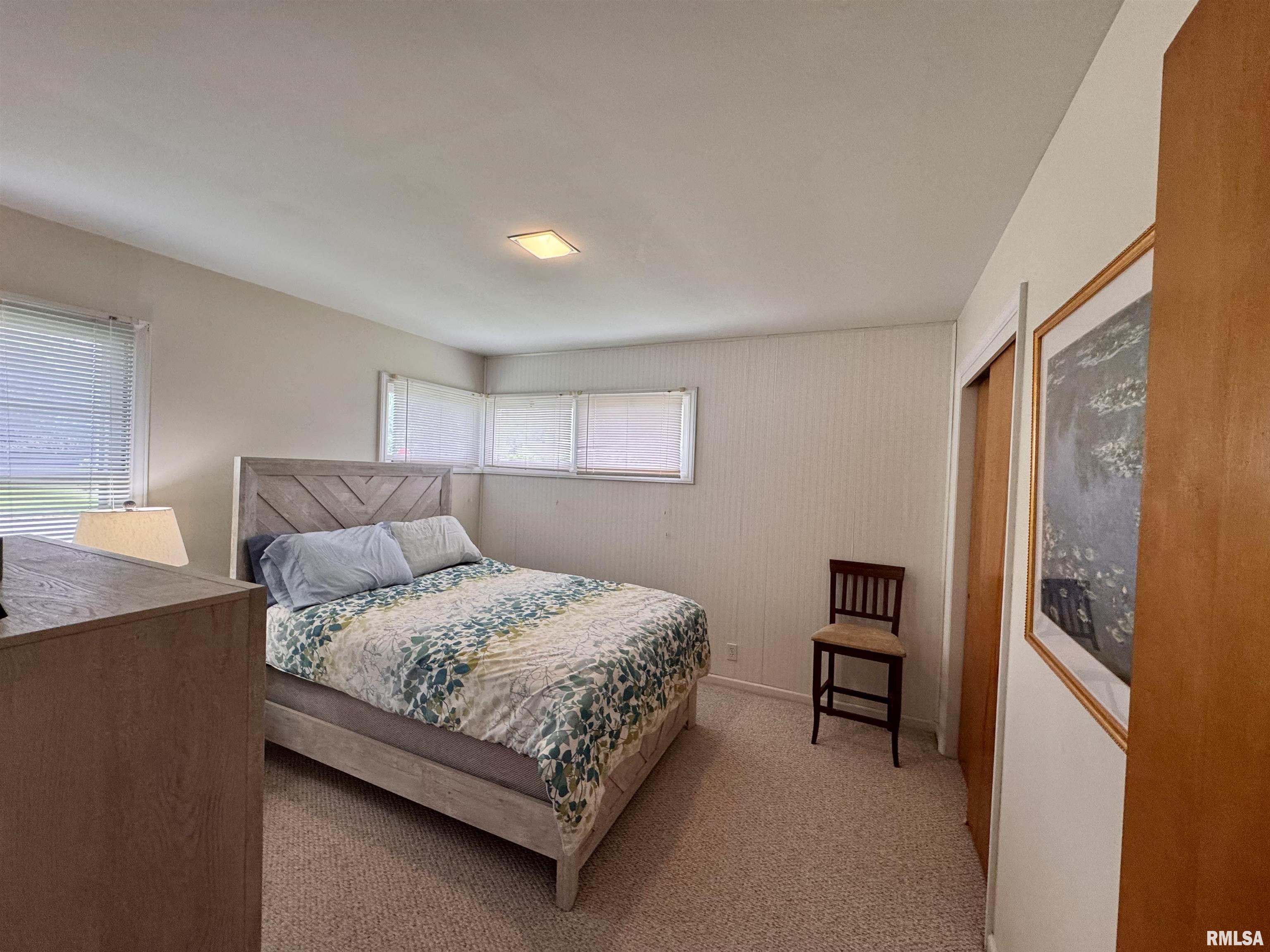 731 Madelyn Avenue Macomb, IL 61455 - Photo 13 of 23