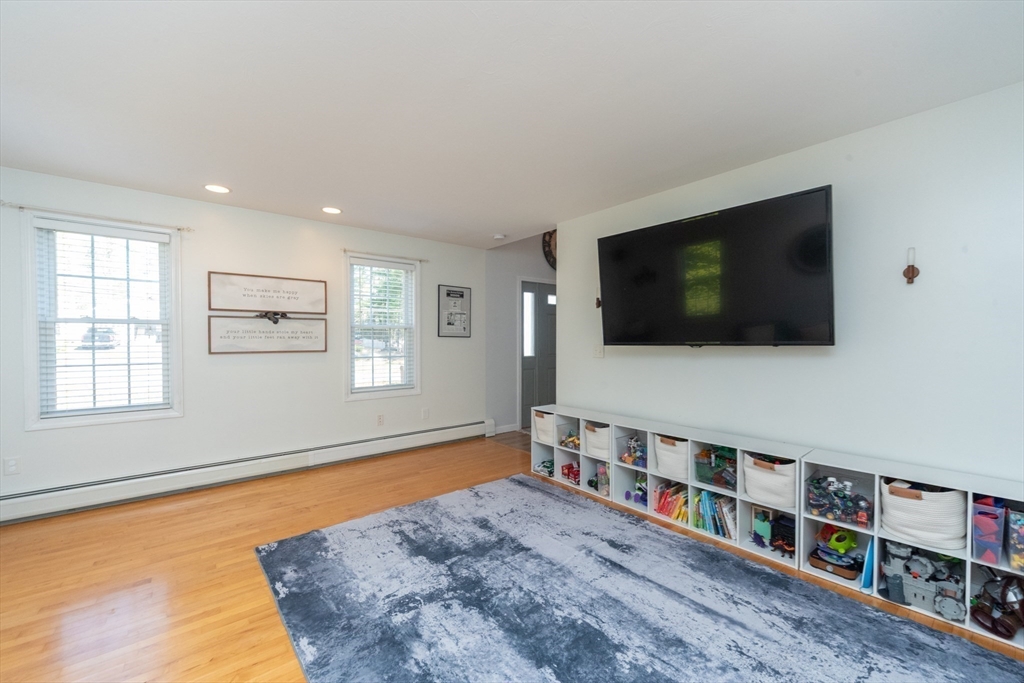 2 Winter Hill Road Mattapoisett, MA 02739 - Photo 18 of 40