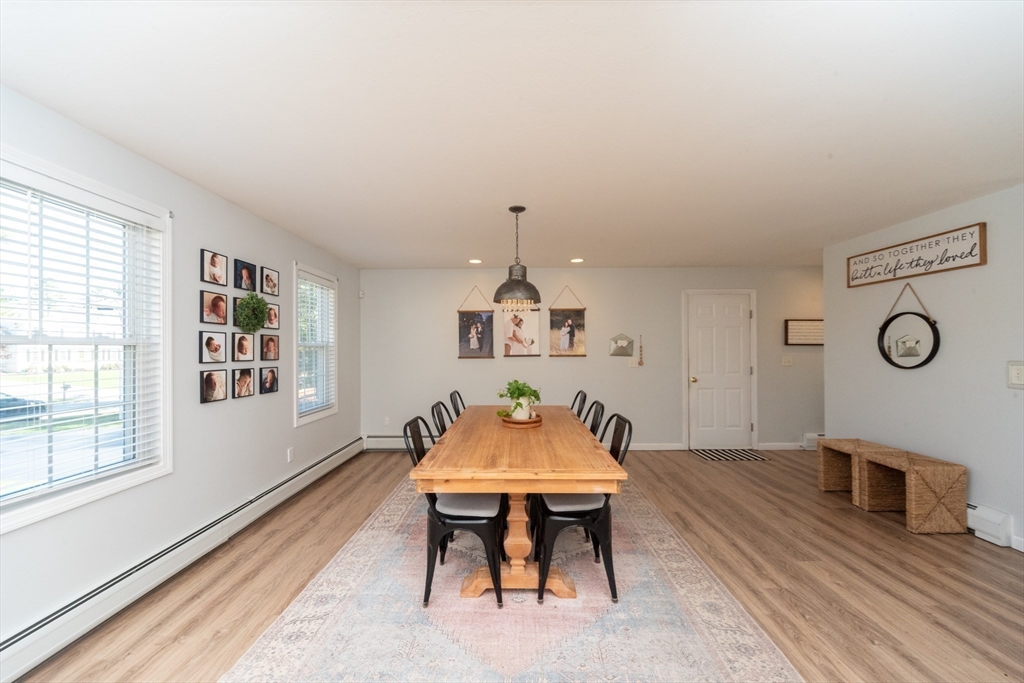 2 Winter Hill Road Mattapoisett, MA 02739 - Photo 5 of 40