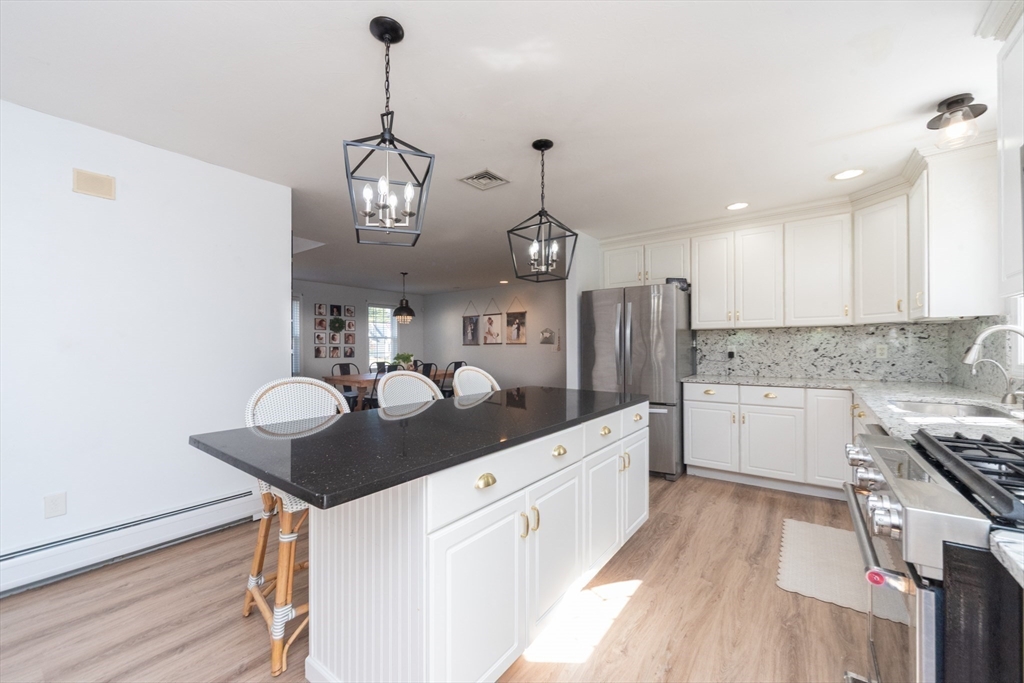 2 Winter Hill Road Mattapoisett, MA 02739 - Photo 10 of 40