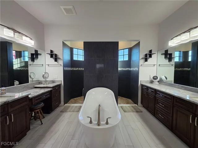 $5,900 | 1255 Northwest 38th Avenue, Cape Coral, FL 33993