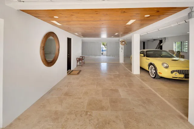 $1,999,000 | 270 Airport Drive South, Summerland Key, FL 33042