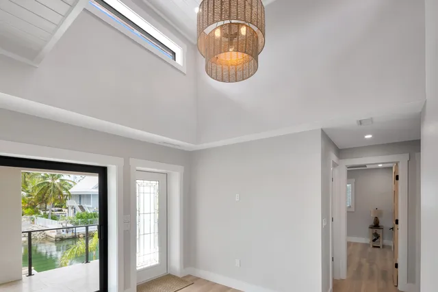 $1,999,000 | 270 Airport Drive South, Summerland Key, FL 33042