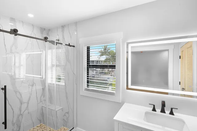 $1,999,000 | 270 Airport Drive South, Summerland Key, FL 33042