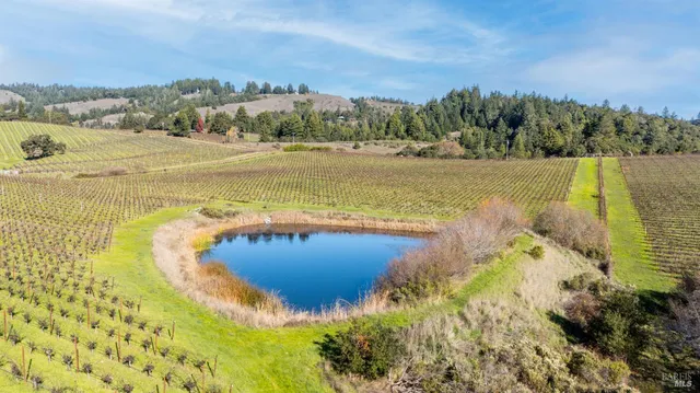 $975,000 | 2300 Guntly Road, Philo, CA 95466