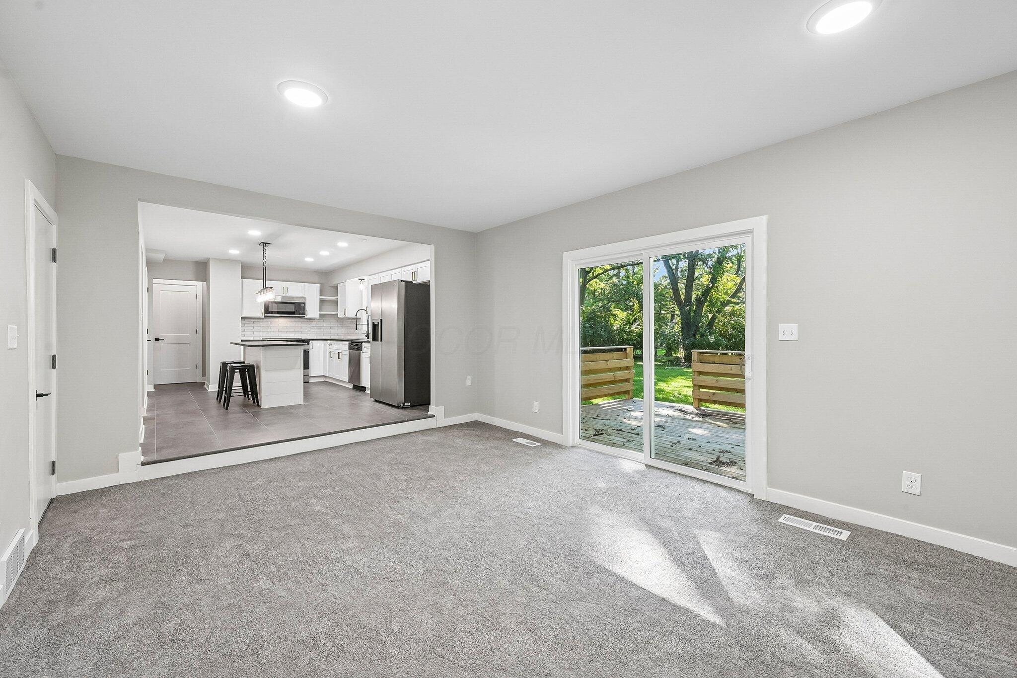957 Old Farm Road Columbus, OH 43213 - Photo 13 of 43 13