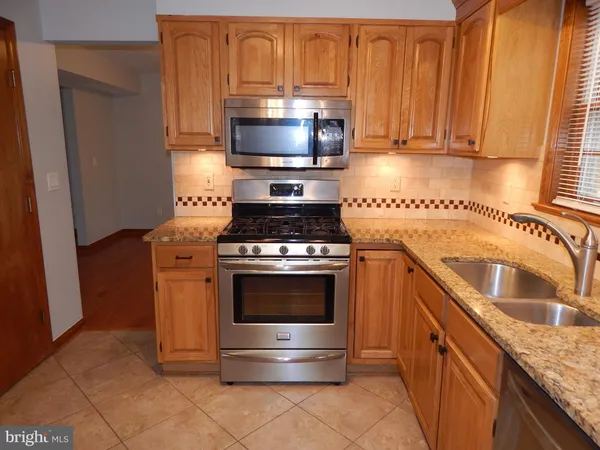 $2,600 | 43974 White Cedar Lane, California, MD 20619