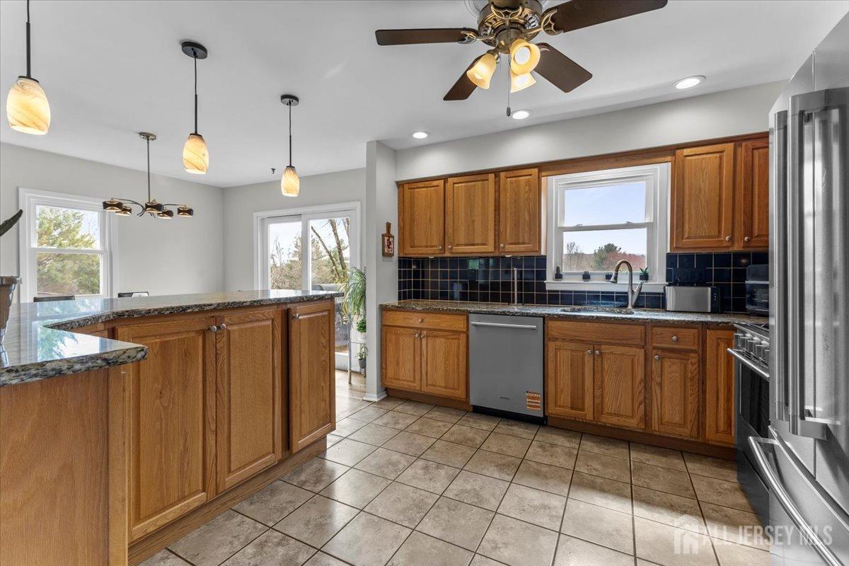 1278 Washington Valley Road Bridgewater, NJ 08807 - Photo 9 of 31 Gallery Image 9