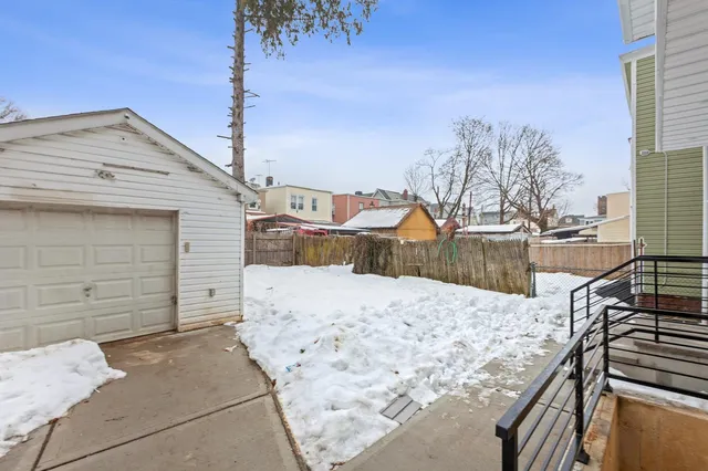 $1,500,000 | 100-03 90th Avenue | Richmond Hill