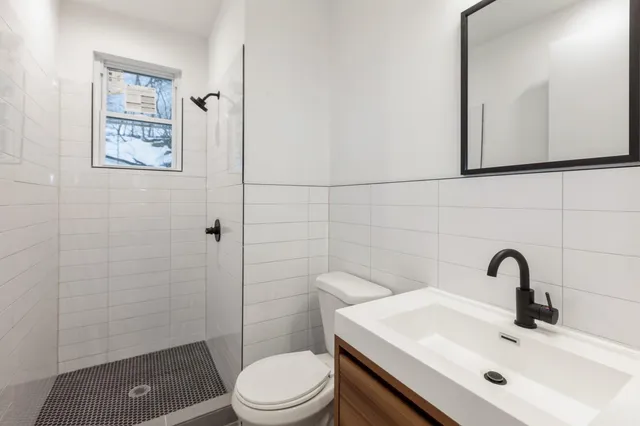 $1,500,000 | 100-03 90th Avenue | Richmond Hill