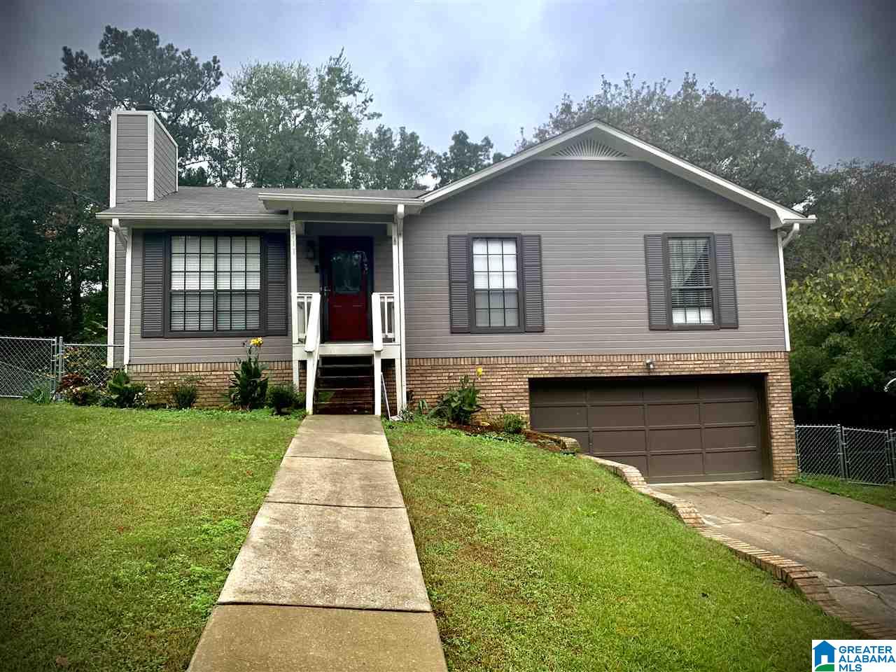 2711 Ray Way Birmingham, AL 35235 - Photo 1 of 19
