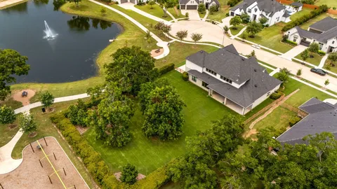 $1,300,000 | 29803 Heron View Lane, Fulshear, TX 77406