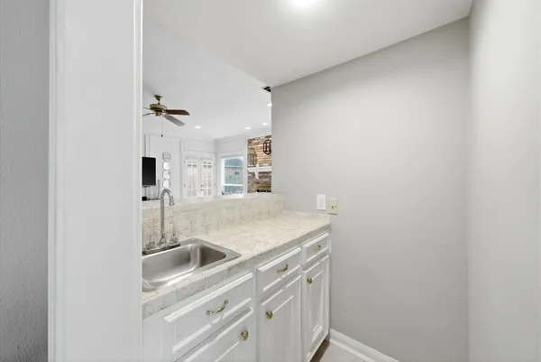 $398,000 | 7222 Birchtree Forest Drive, Houston, TX 77088