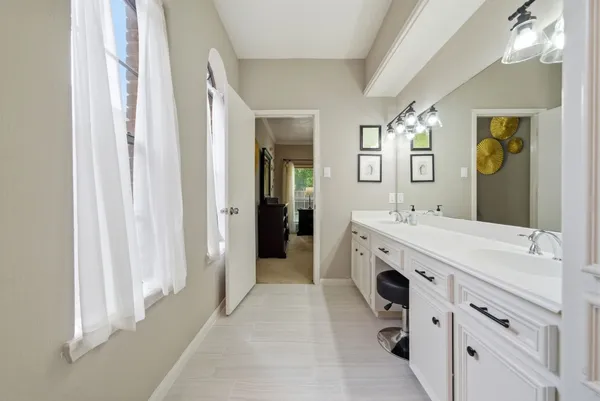 $398,000 | 7222 Birchtree Forest Drive, Houston, TX 77088