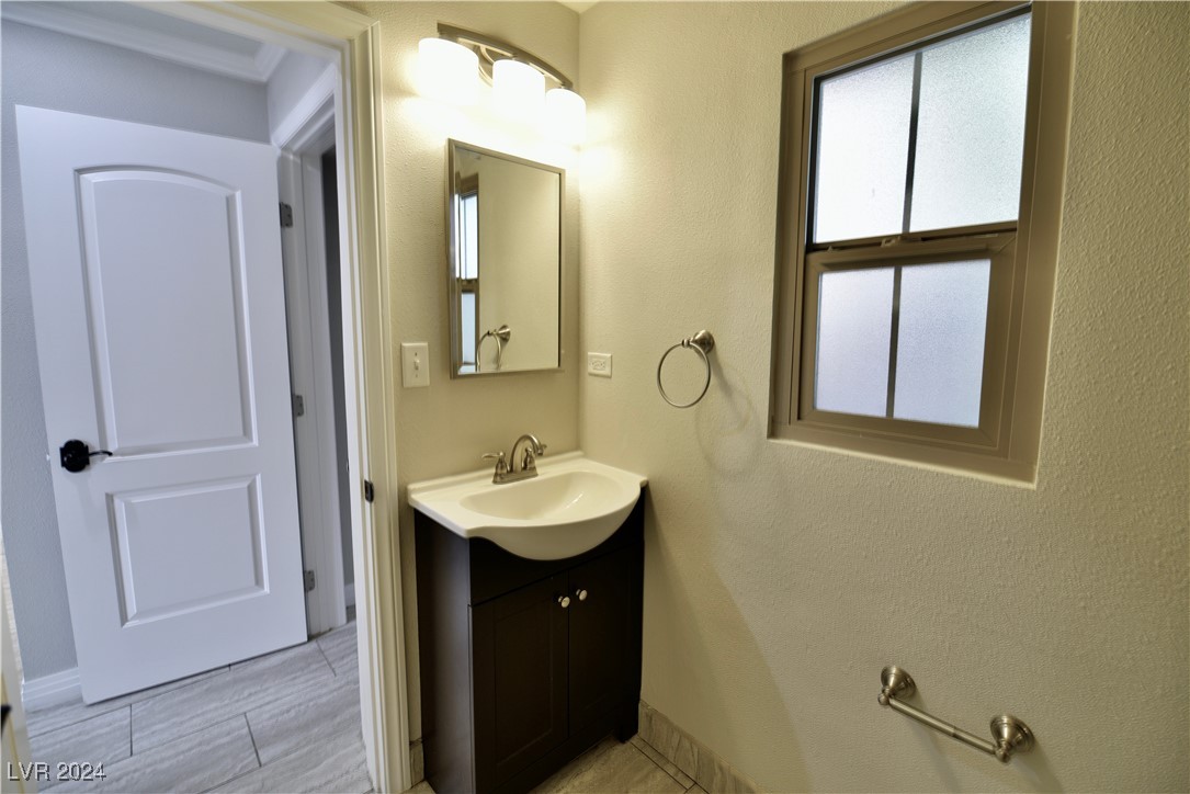 421 South 10th Street, Unit 4 Las Vegas, NV 89101 - Photo 13 of 15