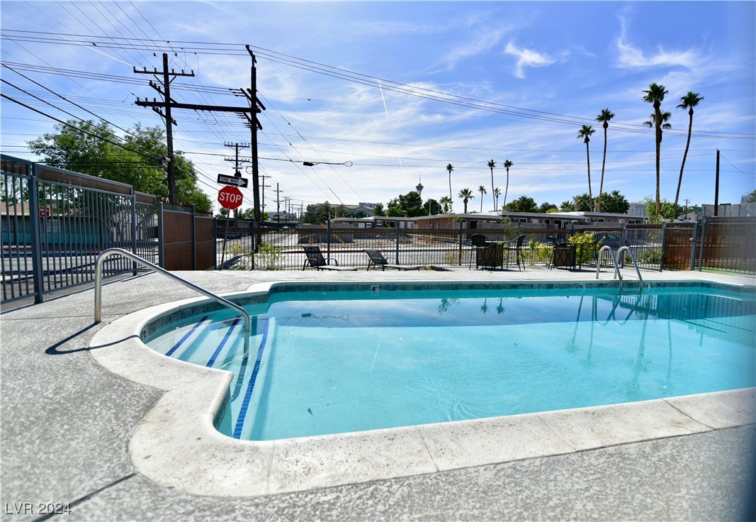421 South 10th Street, Unit 4 Las Vegas, NV 89101 - Photo 15 of 15