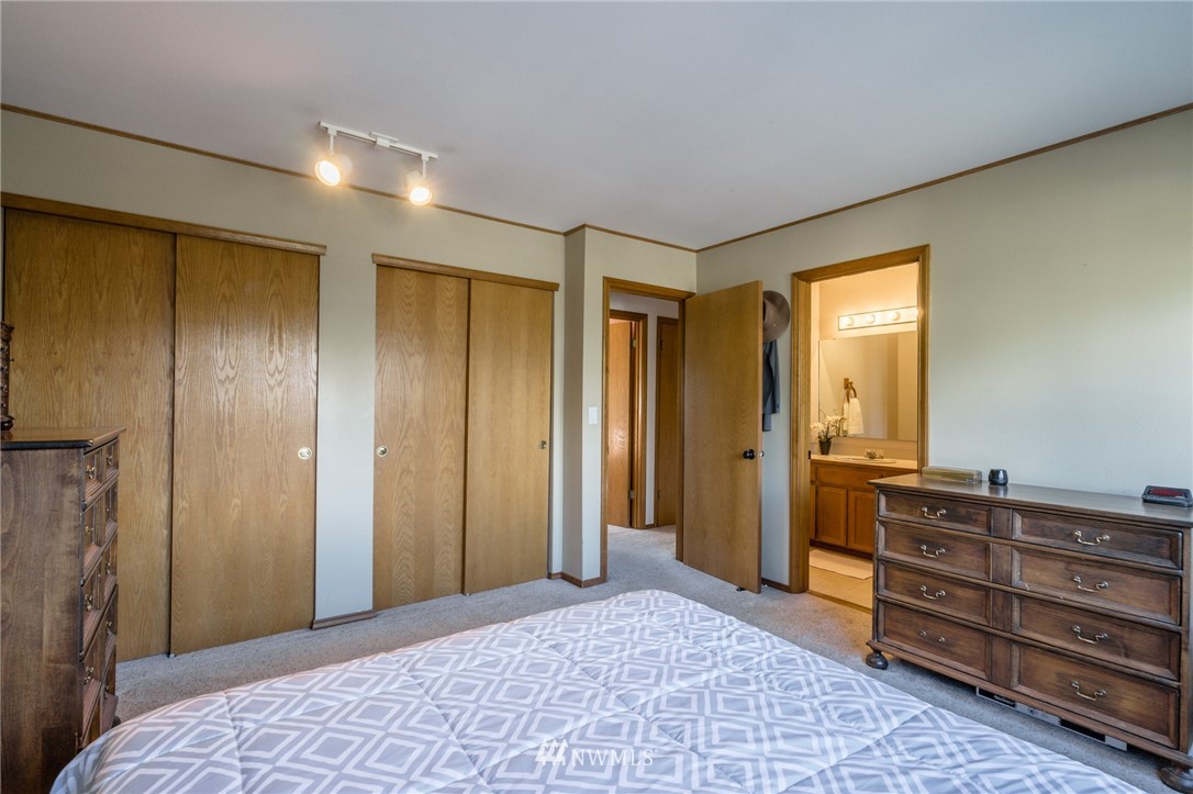 1345 Welling Road Bellingham, WA 98226 - Photo 19 of 25