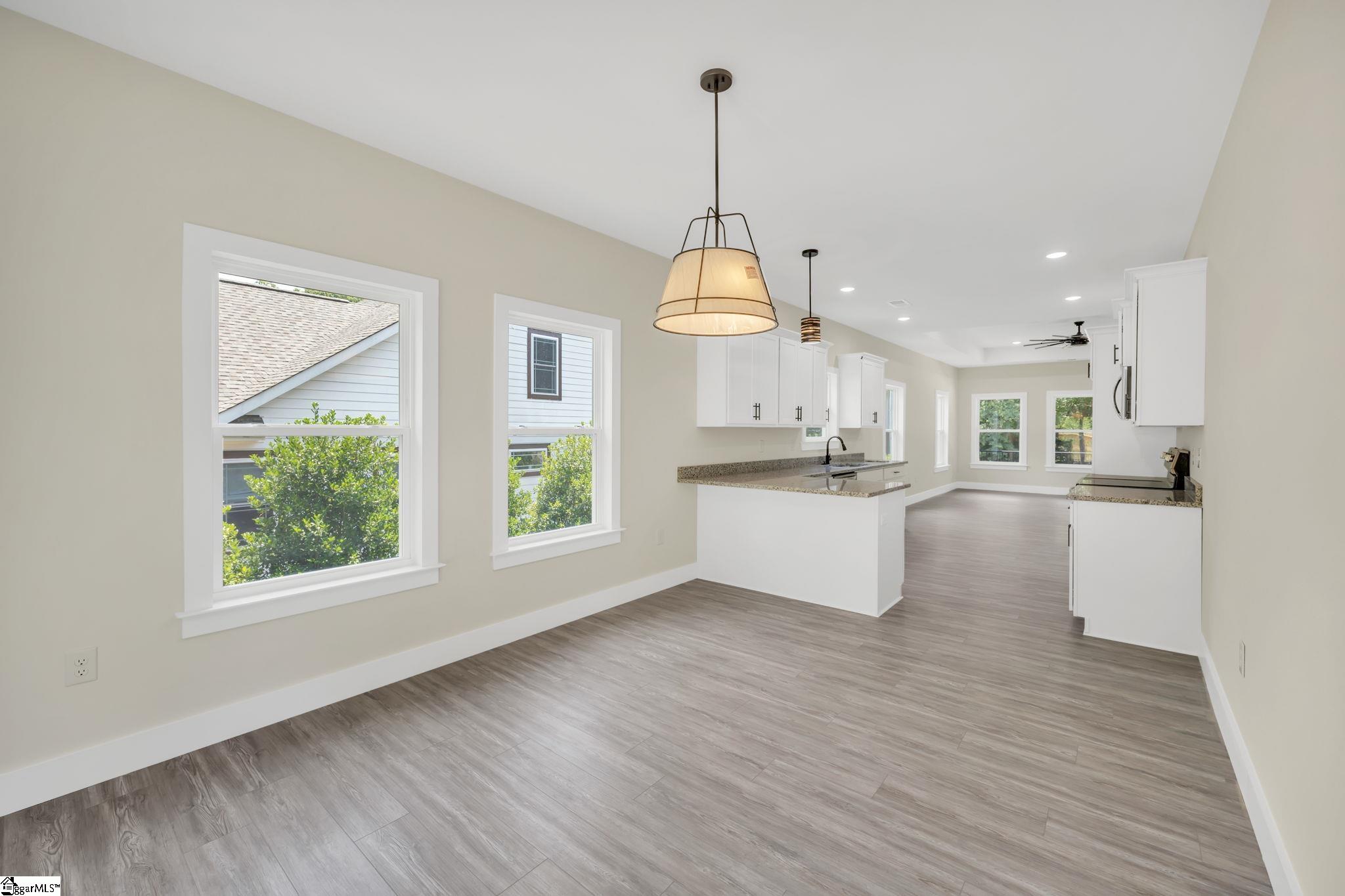 1027 Jacobs Road Greenville, SC 29605 - Photo 11 of 24 Gallery Image 11