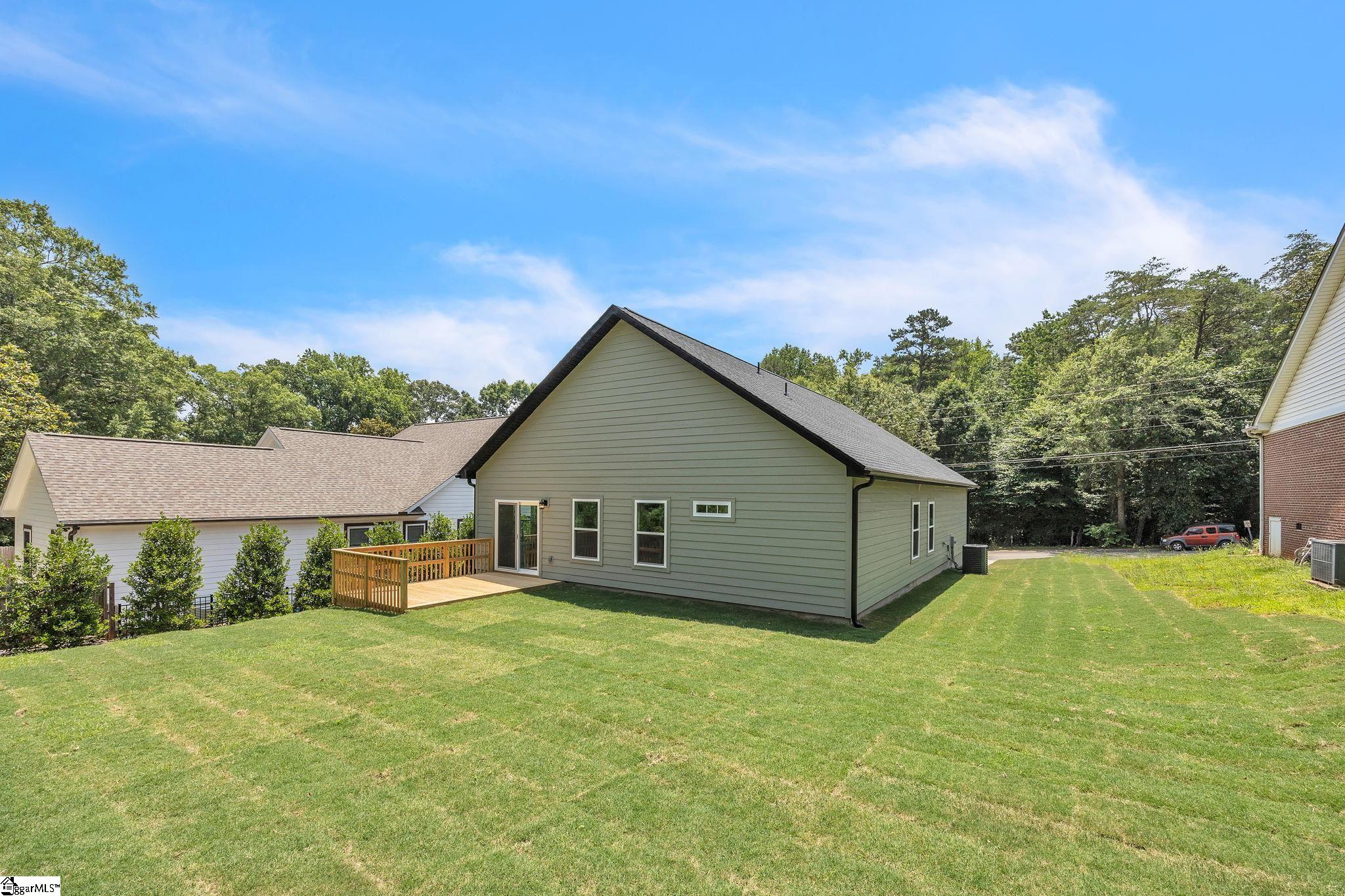 1027 Jacobs Road Greenville, SC 29605 - Photo 22 of 24 Gallery Image 22