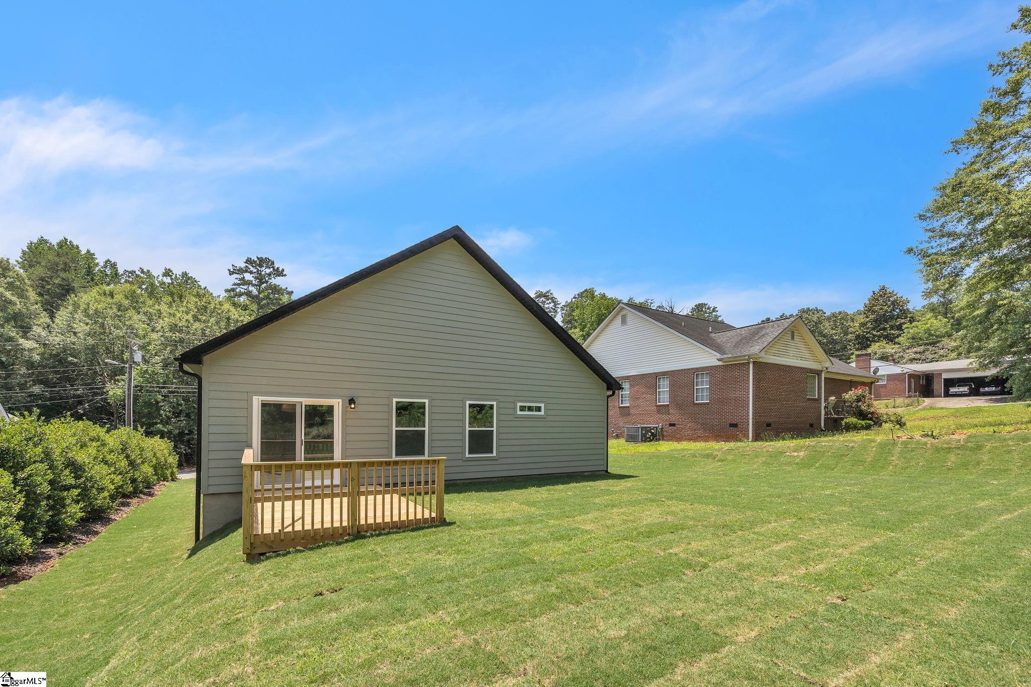 1027 Jacobs Road Greenville, SC 29605 - Photo 23 of 24 Gallery Image 23