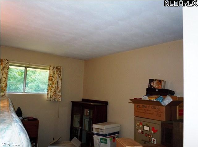6271 Russia Road South Amherst, OH 44001 - Photo 7 of 24 Gallery Image 7