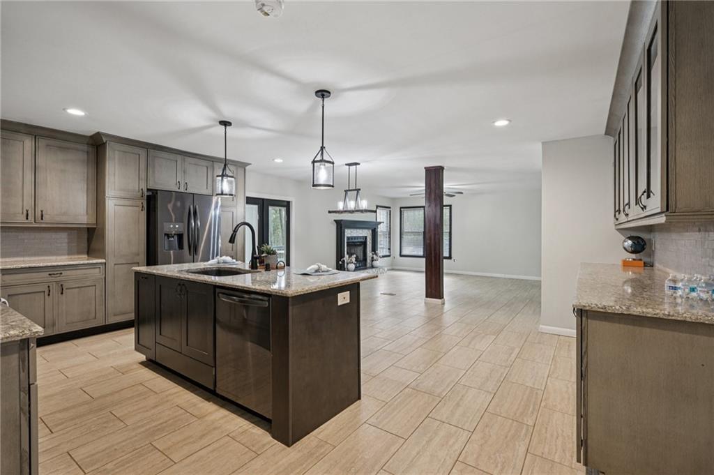 7379 North Mitchell Court Villa Rica, GA 30180 - Photo 11 of 82