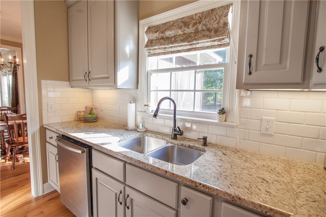 1702 Abby Road Auburn, AL 36830 - Photo 15 of 49 Gallery Image 15