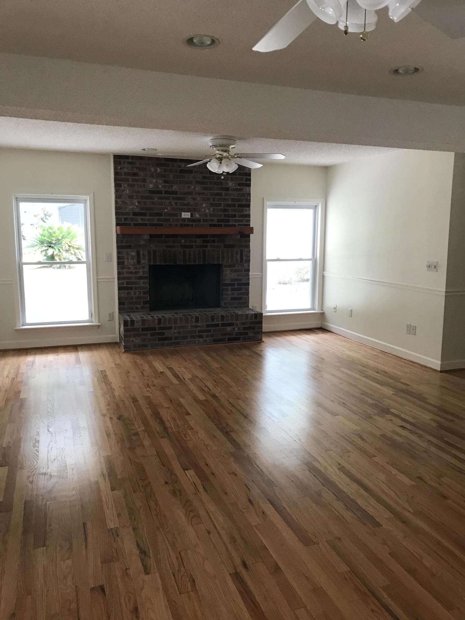210 Almond Street Pinopolis, SC 29469 - Photo 2 of 27 Evans new paint 13