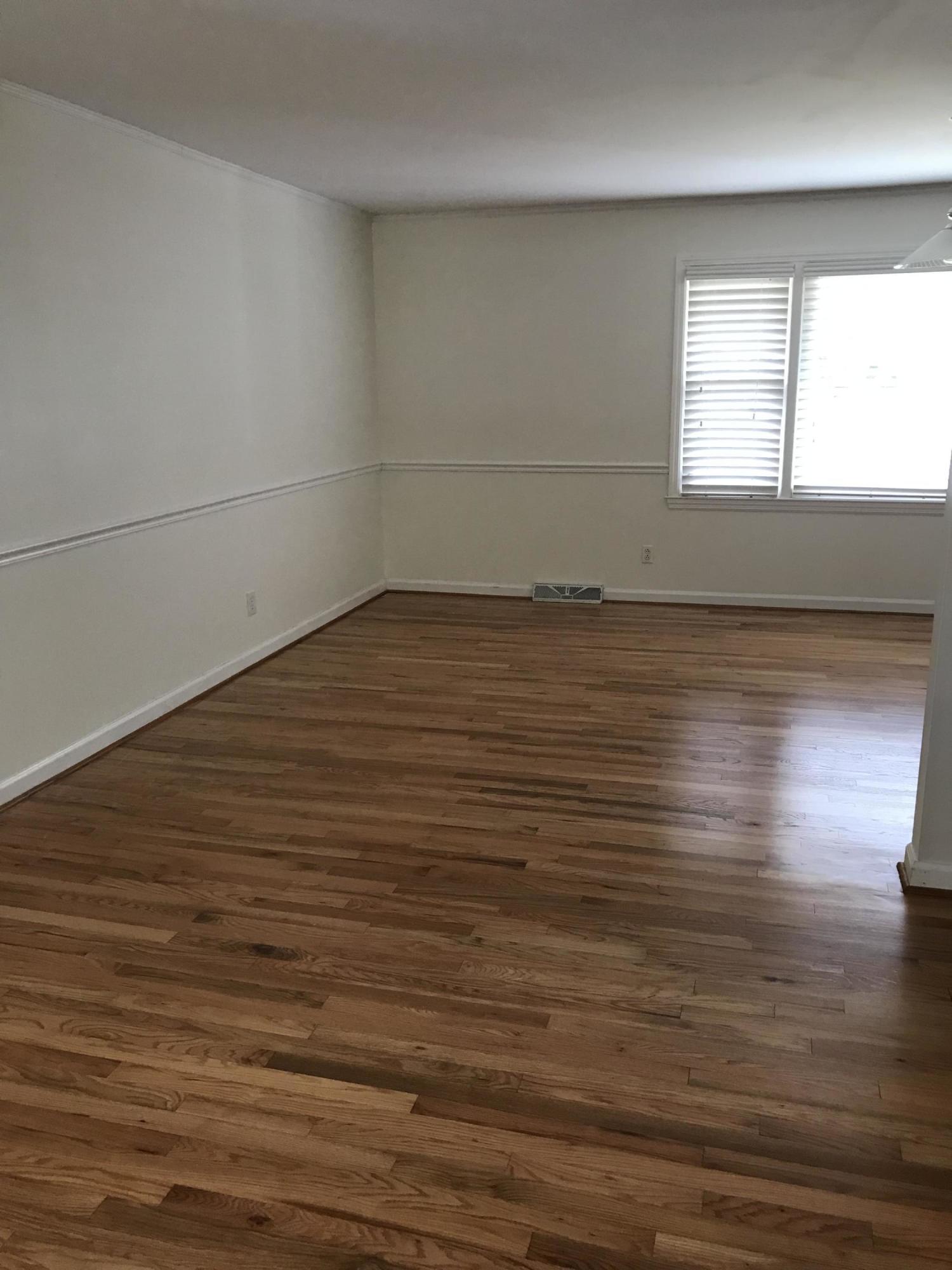 210 Almond Street Pinopolis, SC 29469 - Photo 21 of 27 Evans new paint 10