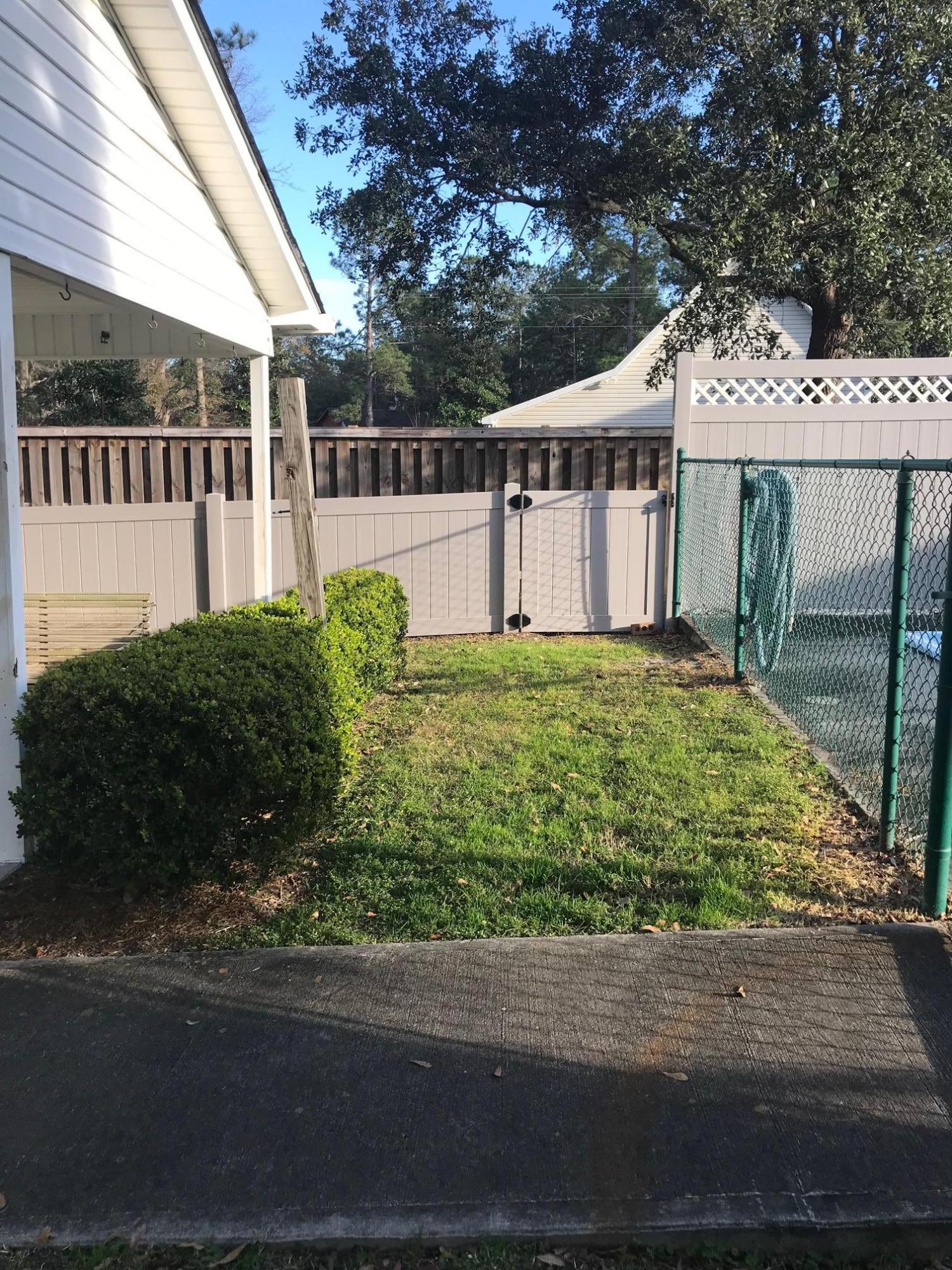 210 Almond Street Pinopolis, SC 29469 - Photo 24 of 27 Evans 26