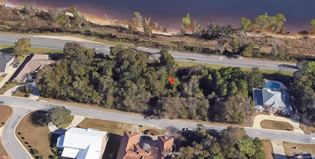 a view of an outdoor space