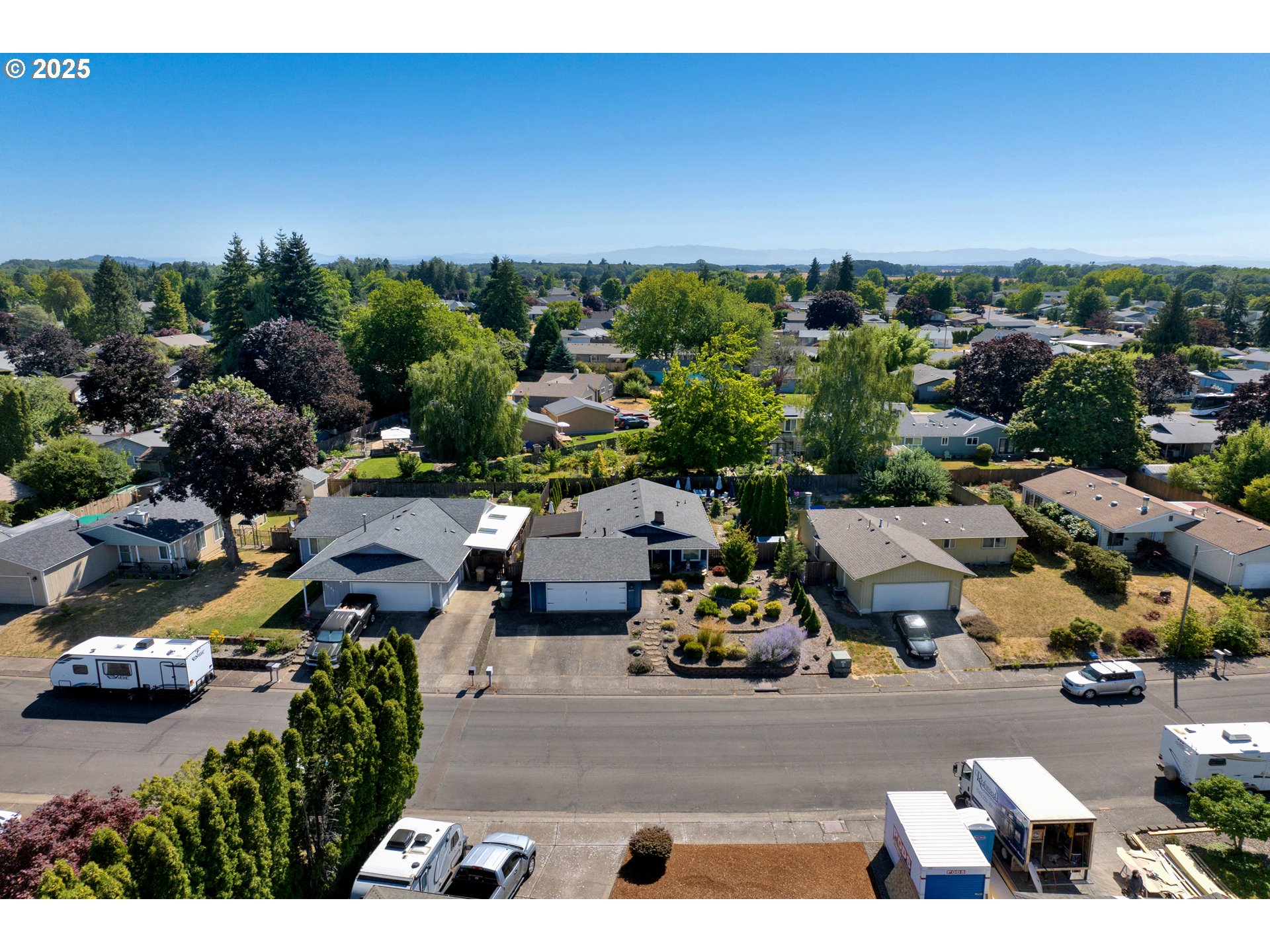 6073 Bethel Loop Southwest Albany, OR 97321 - Photo 29 of 32 Gallery Image 29