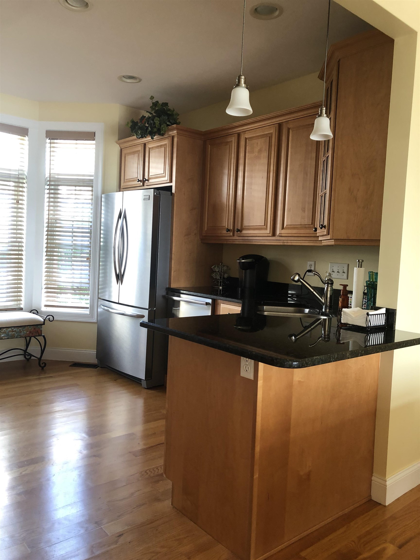 24 Harbor Road, Unit 7 Hampton, NH 03842 - Photo 11 of 38