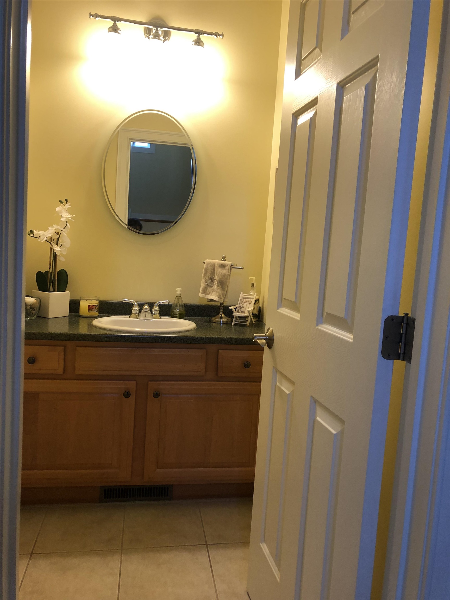 24 Harbor Road, Unit 7 Hampton, NH 03842 - Photo 10 of 38