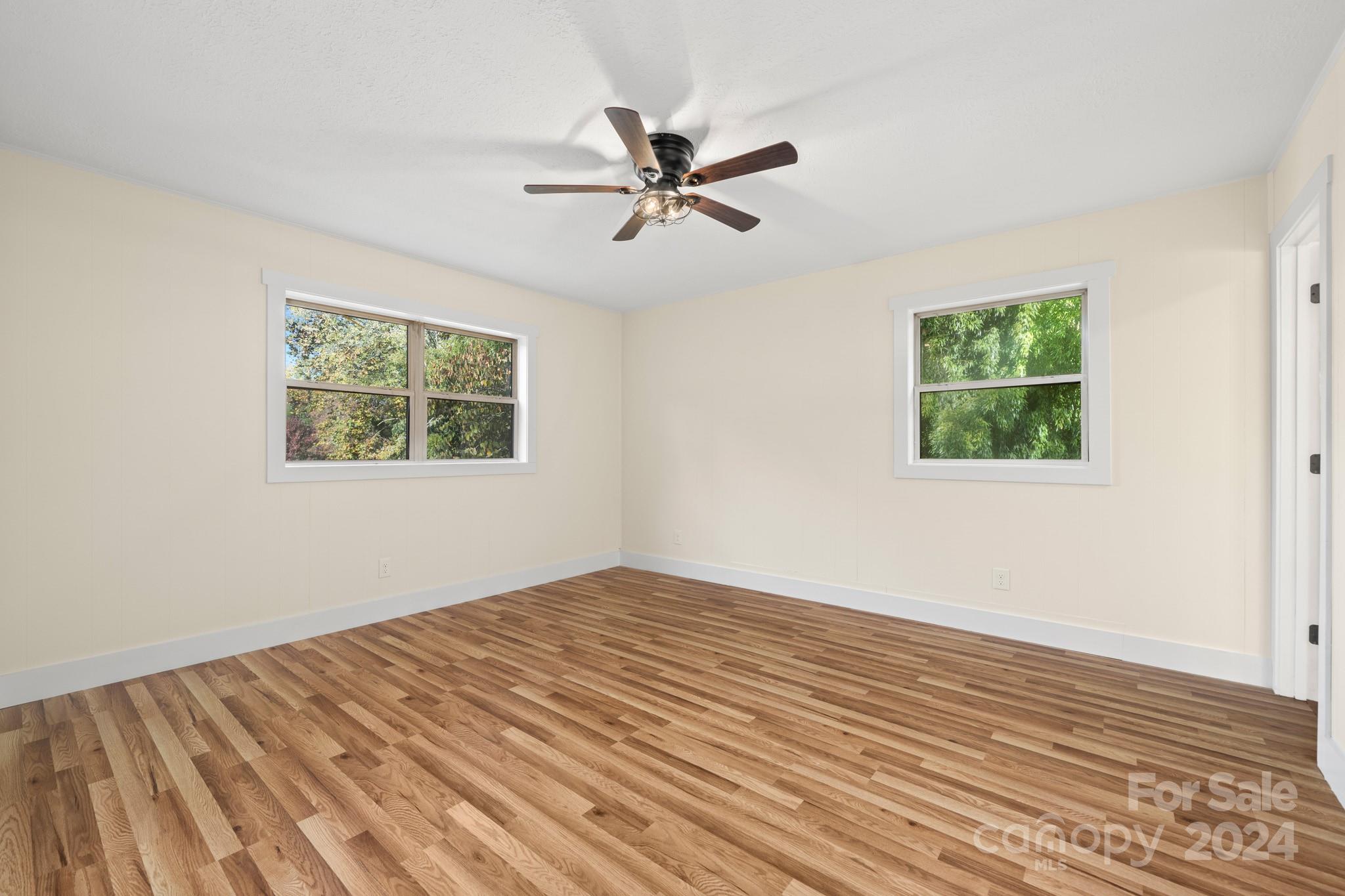 71 Cedar Street Canton, NC 28716 - Photo 20 of 43 Gallery Image 20