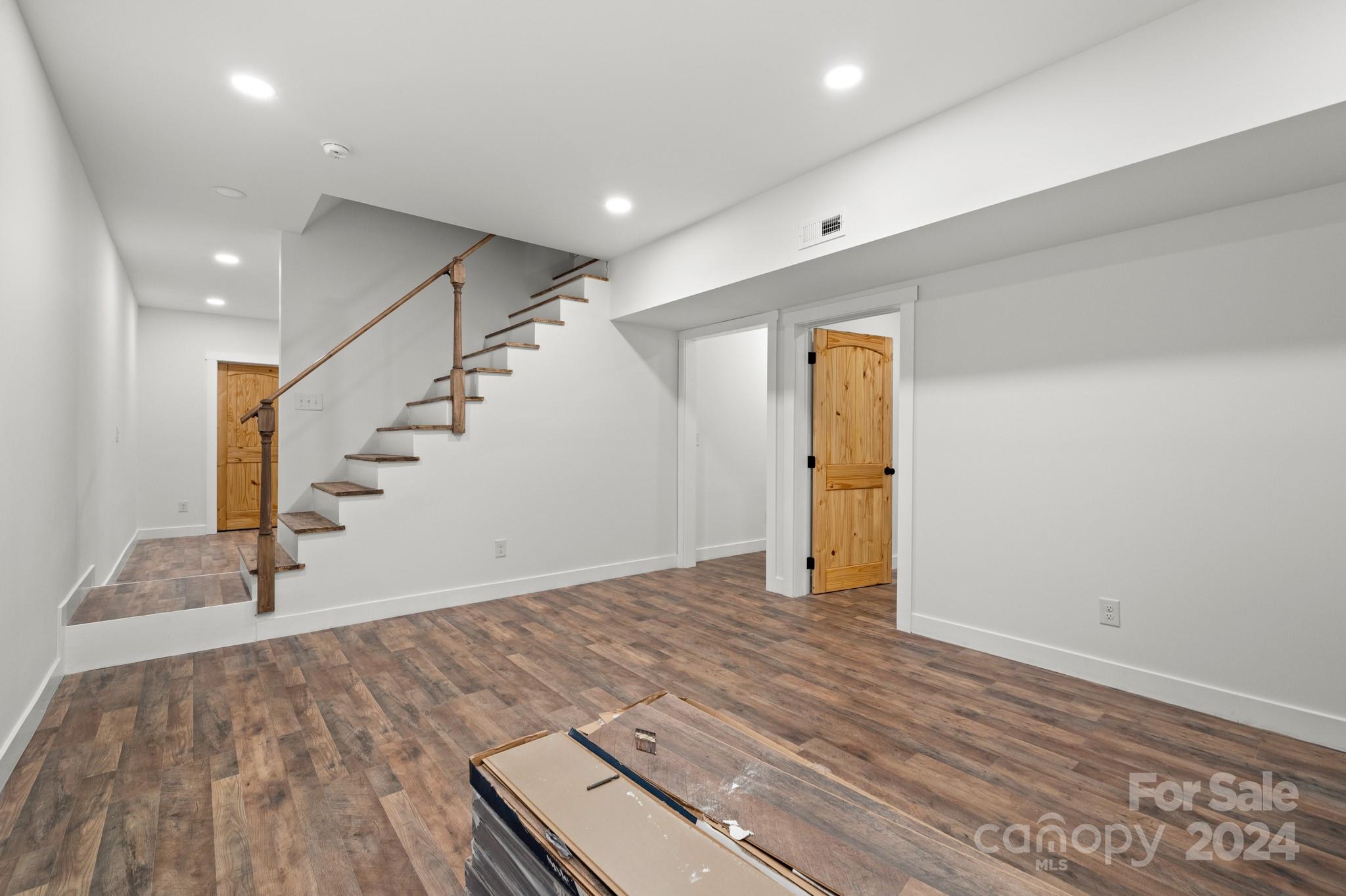 71 Cedar Street Canton, NC 28716 - Photo 28 of 43 Gallery Image 28