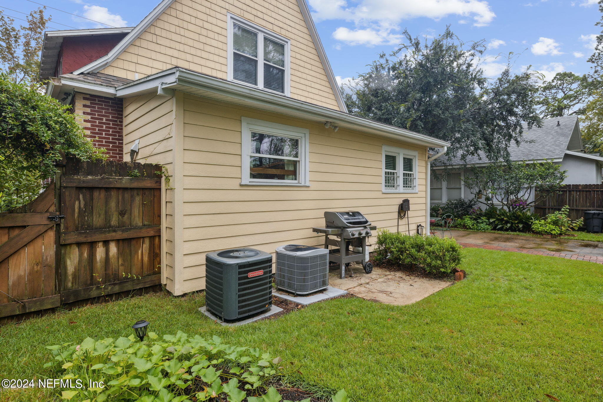 3237 Randall Street Jacksonville, FL 32205 - Photo 46 of 48 Rear of home