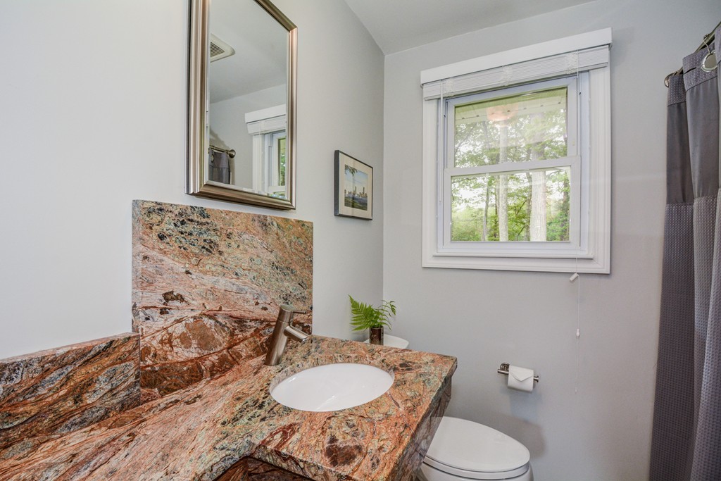 37 Emerson Road Northborough, MA 01532 - Photo 13 of 29 Gallery Image 13