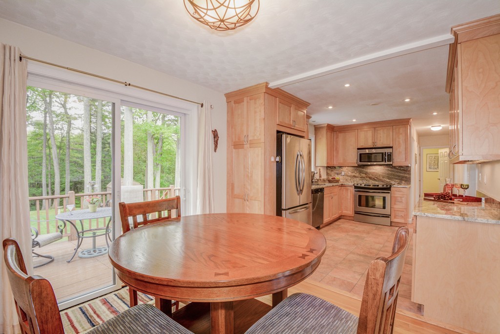37 Emerson Road Northborough, MA 01532 - Photo 8 of 29 Gallery Image 8