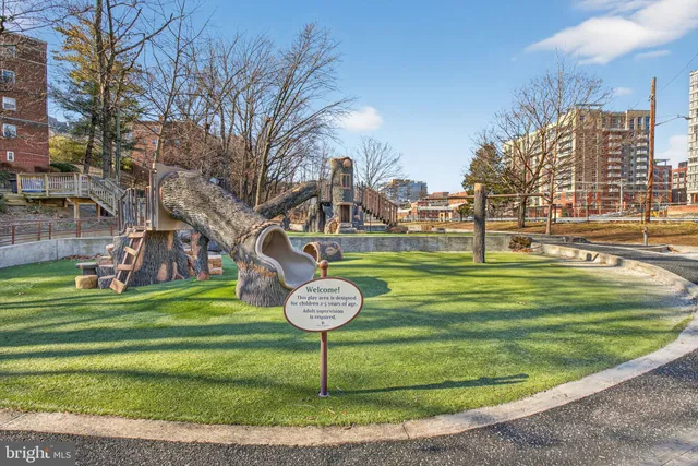 a view of an entryway