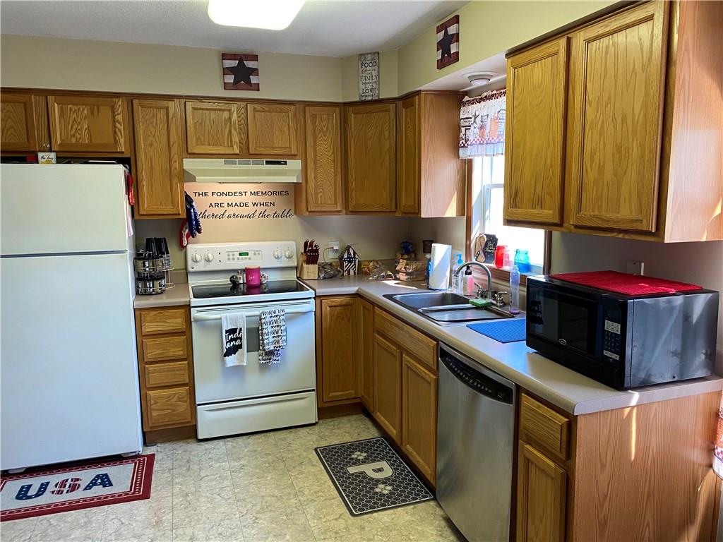 1118 Squirrel Ridge Road Anderson, IN 46013 - Photo 6 of 10