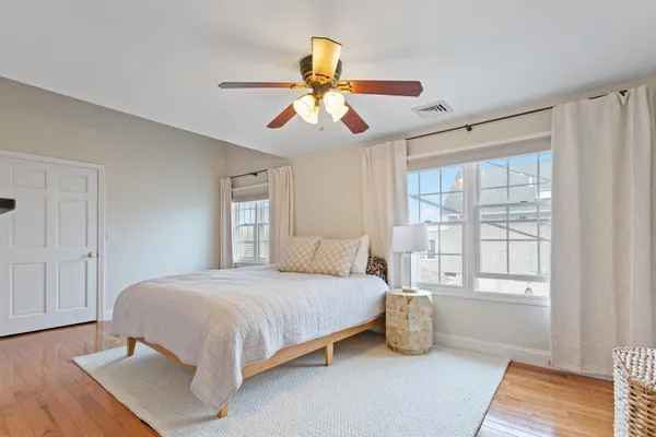 $4,000 | 518 High Street, Unit B, Hampton, NH 03842