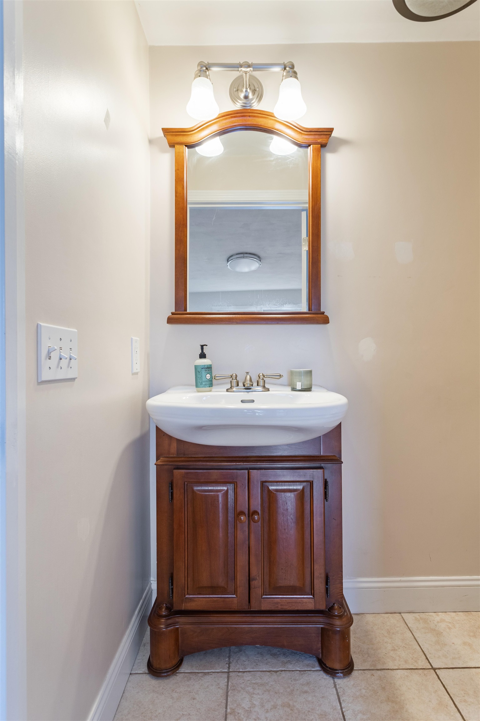 518 High Street, Unit B Hampton, NH 03842 - Photo 10 of 22