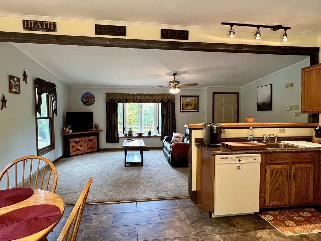 162 Alexander Road Leyden, MA 01337 - Photo 15 of 42