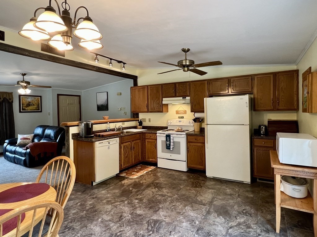 162 Alexander Road Leyden, MA 01337 - Photo 9 of 42