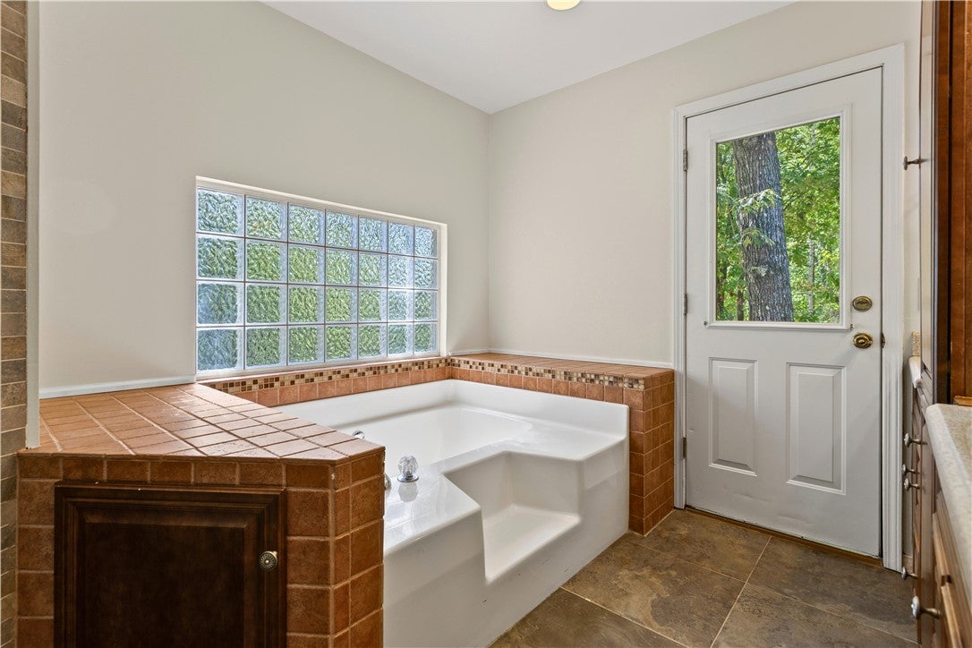 12 Lunker Court Dadeville, AL 36853 - Photo 19 of 42 Gallery Image 19