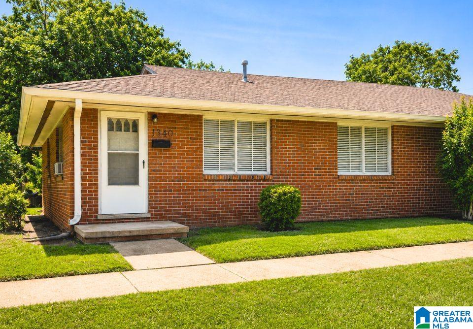 1340 Vinesville Road Birmingham, AL 35208 - Photo 1 of 7 Gallery Image 1