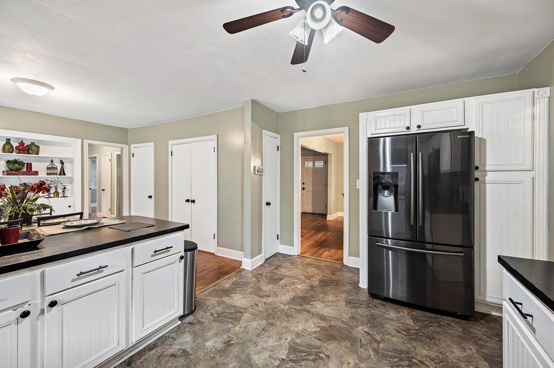 119 Newington Road Summerville, SC 29485 - Photo 9 of 38 119Newington-10