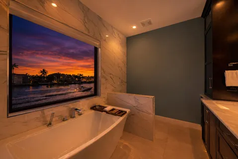 $4,250,000 | 4555 Trade Winds Avenue West, Lauderdale-by-the-Sea, FL 33308