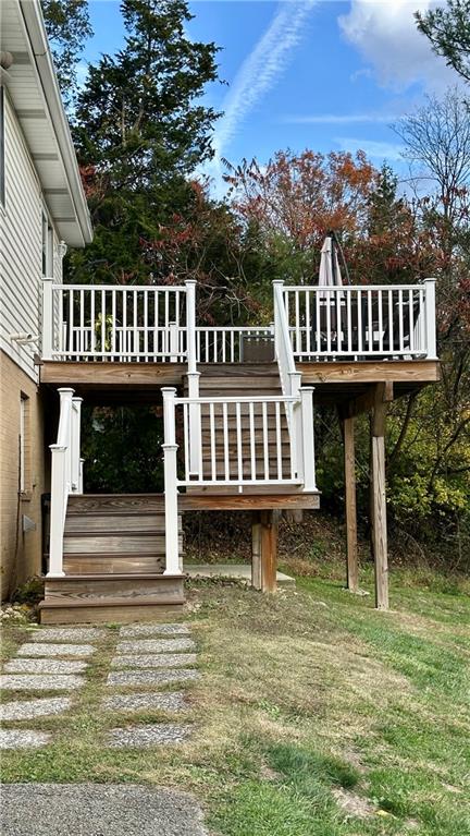 6949 Shannon Road Verona, PA 15147 - Photo 44 of 49 a view of a house with backyard and porch